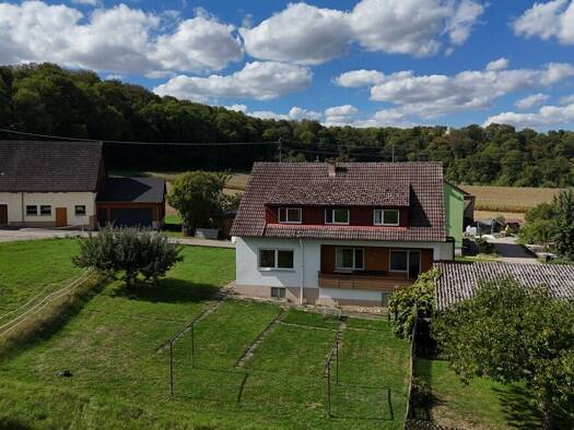 Mehrfamilienhaus zum Kauf 329.000 € 7 Zimmer 170 m² 1.265 m² Grundstück Lobenhausen Kirchberg an der Jagst 74592