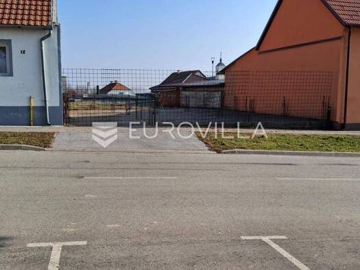 Haus zum Kauf 50.000 € 4 Zimmer 573 m² Kaptol Kaptol
