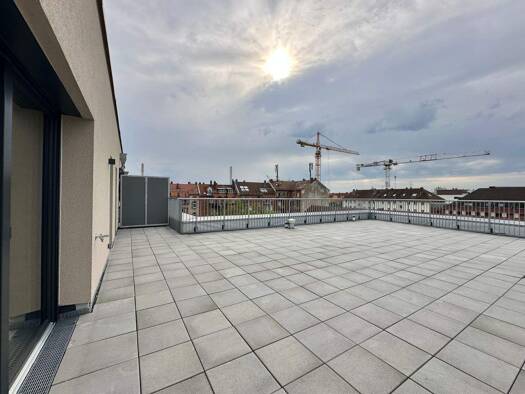 Wohnung zur Miete - Erstbezug 1.955 € 3 Zimmer 130,4 m² 5. Geschoss frei ab sofort Kunigundenstraße 9 St Leonhard Nürnberg 90439