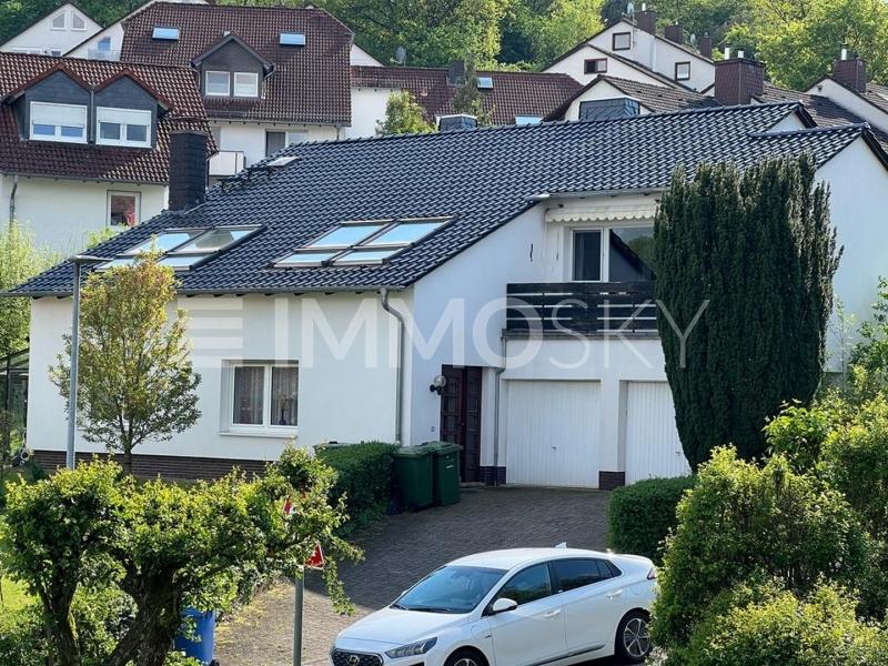 Einfamilienhaus zum Kauf 590.000 € 8 Zimmer 190 m²<br/>Wohnfläche 973 m²<br/>Grundstück Ockershausen Marburg 35037