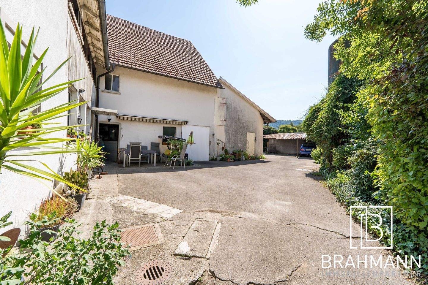 Immobilie in Laufenburg (Baden) - Potenzialreiches MFH in Luttingen zum Kauf - Bild 2