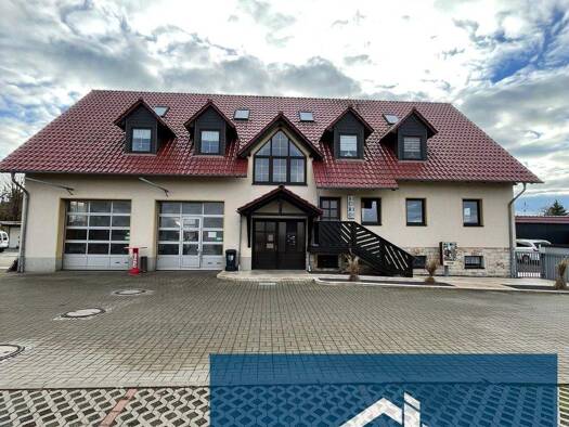 Haus zum Kauf 383 m² 1.700 m² Grundstück Unter dem Dorfe 1 Vollersroda 99438