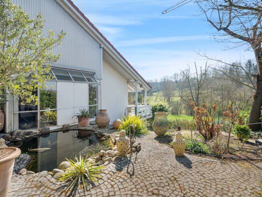 Einfamilienhaus zum Kauf 760.000 € 8 Zimmer 267 m² 668 m² Grundstück Neuhausen auf den Fildern 73765