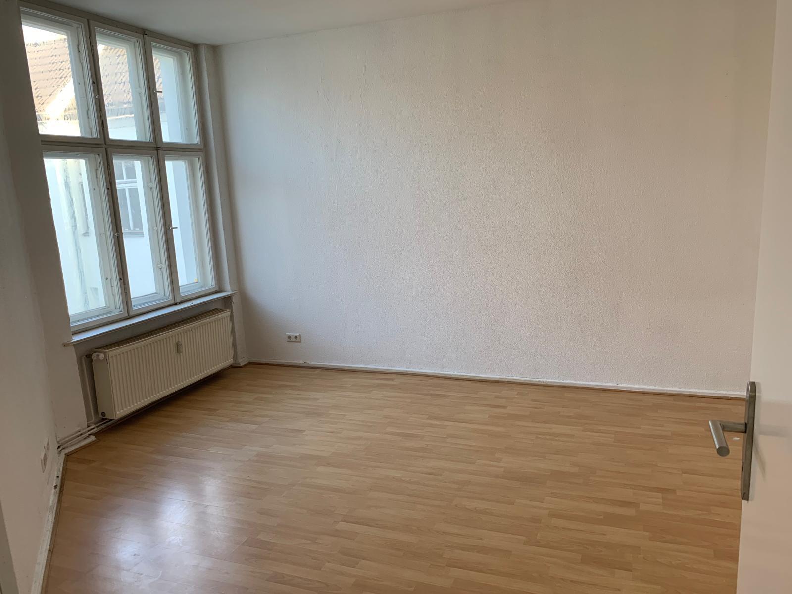 Wohnung zum Kauf 289.000 € 2 Zimmer 48,8 m²<br/>Wohnfläche 4.<br/>Geschoss Weserstr. 77 Neukölln Berlin 12059