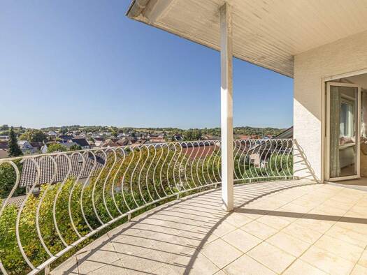 Einfamilienhaus zum Kauf 970.000 € 13 Zimmer 307 m² 3.079 m² Grundstück Wössingen Walzbachtal 75045