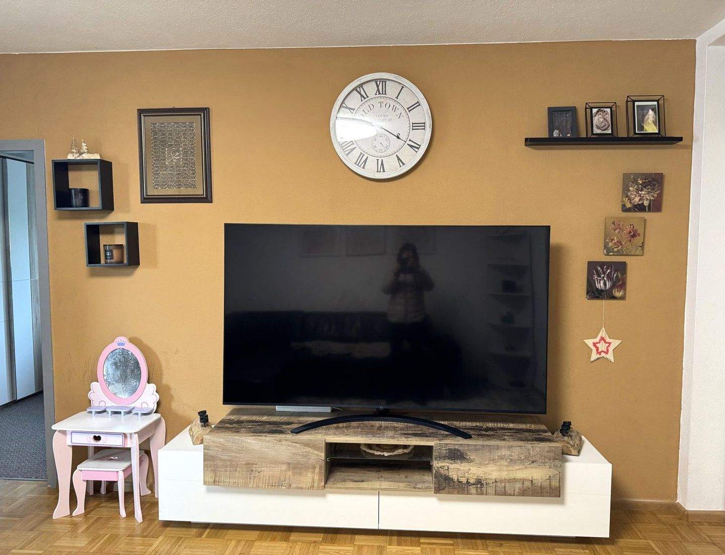 Immobilie in Lauchringen - Unterlauchringen, 3 Zi. EG Whg. mit 3 Balkonen mit ca. 86 m² mit Lift zu verkaufen - Bild 1