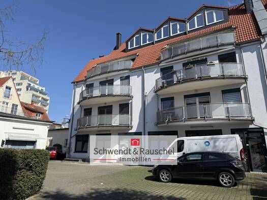Mehrfamilienhaus zum Kauf 2.100.000 € 18 Zimmer 385,2 m² 650 m² Grundstück Friedrichsdorf 61381