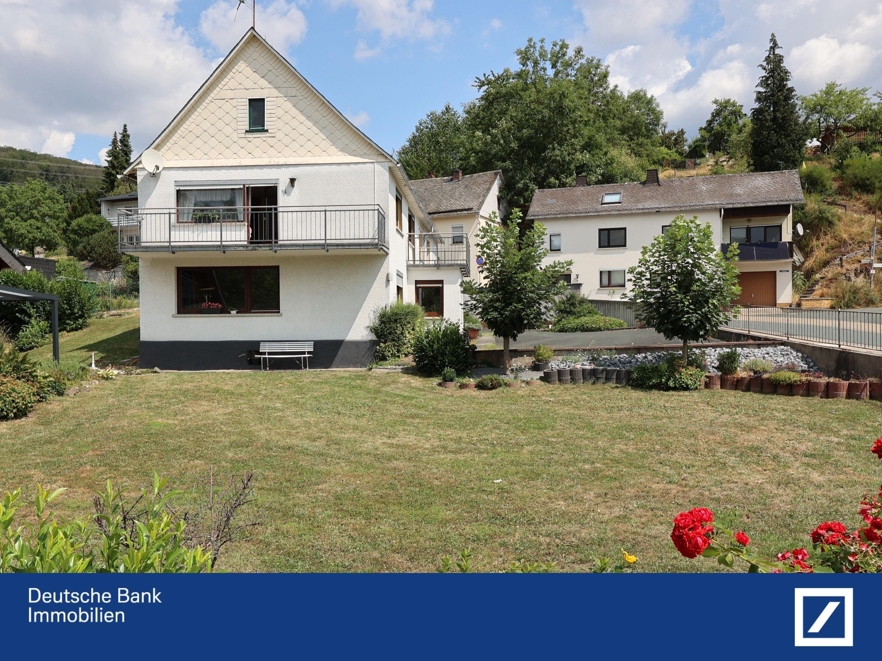 Einfamilienhaus zum Kauf 195.000 € 6 Zimmer 177,4 m²<br/>Wohnfläche 688 m²<br/>Grundstück ab sofort<br/>Verfügbarkeit Holzhausen Greifenstein 35753