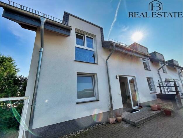 Mehrfamilienhaus zur Miete 2.000 € 6 Zimmer 162 m² 280 m² Grundstück frei ab 01.08.2025 Am Steindamm 55 Prester Magdeburg 39114