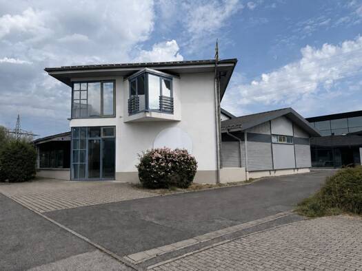 Bürofläche zur Miete 1.500 € 90 m² Bürofläche Dörfles-Esbach 96487
