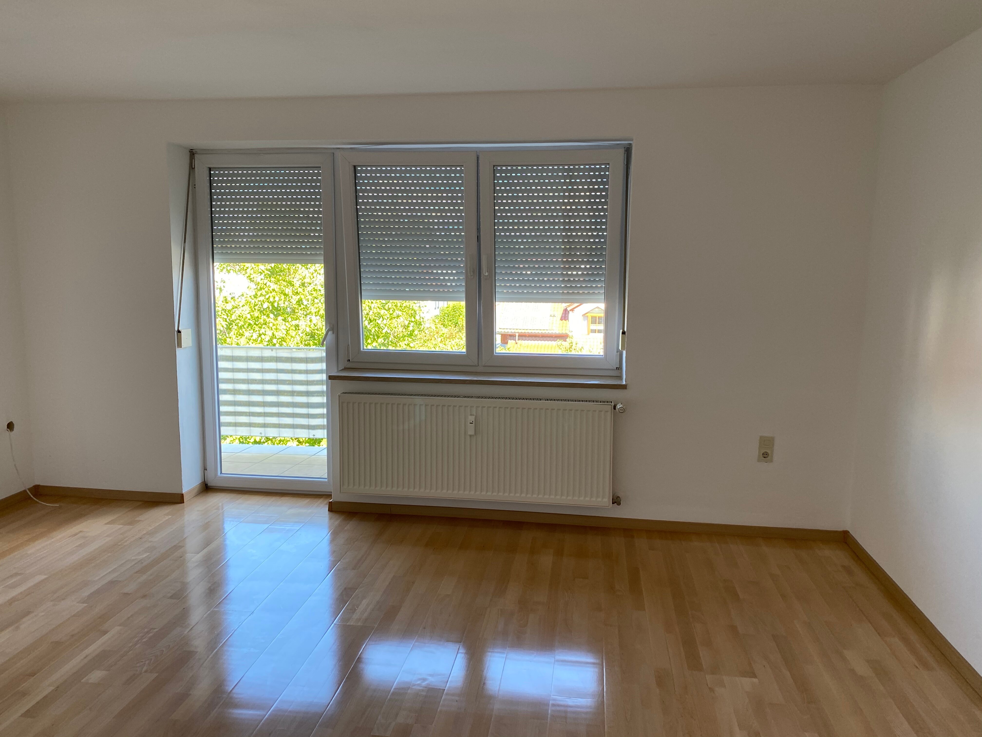 Wohnung zur Miete 700 € 3 Zimmer 75 m²<br/>Wohnfläche 2.<br/>Geschoss 01.02.2025<br/>Verfügbarkeit Pankofen Plattling 94447