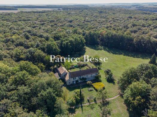 Einfamilienhaus zum Kauf 850.000 € 13 Zimmer 308 m² 299.377 m² Grundstück Mézières-sur-Seine 78970