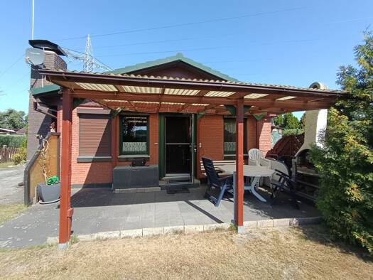 Haus zum Kauf 42.000 € 2 Zimmer 32 m² 316 m² Grundstück Astederfeld Zetel 26340