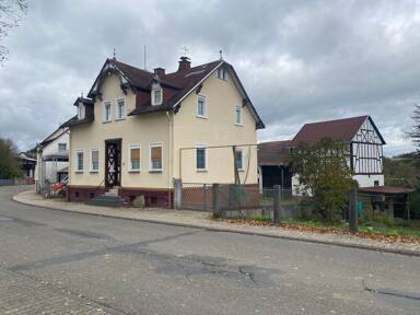 Haus zum Kauf 349.000 € 140 m² 797 m² Grundstück Lindenstraße 15 Breithardt Hohenstein 65329