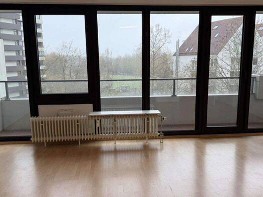Studio zum Kauf 179.000 € 1 Zimmer 52,6 m² Westhoven Köln 51149