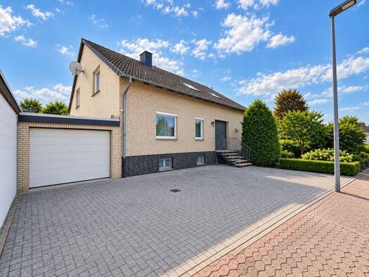 Mehrfamilienhaus zum Kauf 335.000 € 7 Zimmer 200 m² 650 m² Grundstück frei ab 01.10.2026 Wendhausen Lehre 38165