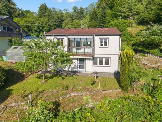 Einfamilienhaus zum Kauf 345.000 € 5,5 Zimmer 153 m² 769 m² Grundstück Kadelburg Küssaberg 79790
