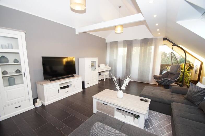 Wohnung zum Kauf 269.000 € 4,5 Zimmer 106 m² Dachgeschoss Alt - Rentfort Gladbeck 45966