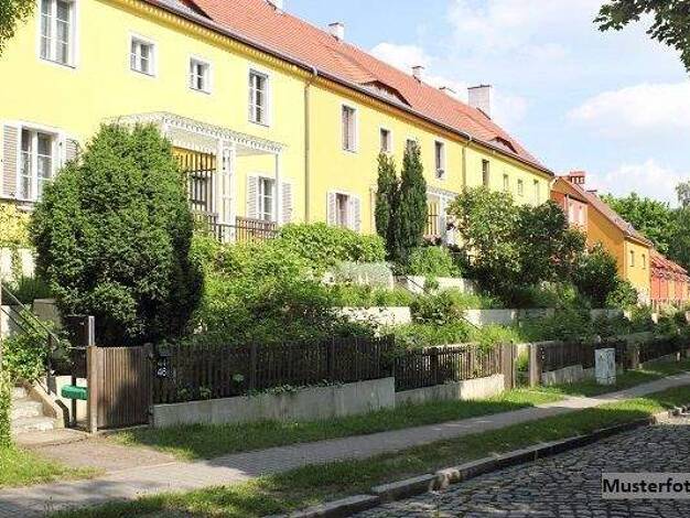 Mehrfamilienhaus zum Kauf 595.000 € 308 m² 735 m² Grundstück Gerschede Essen 45357