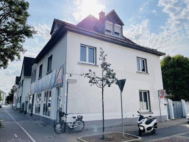 Haus zum Kauf 599.000 € 44,3 m² 435 m² Grundstück Rüsselsheim 65428