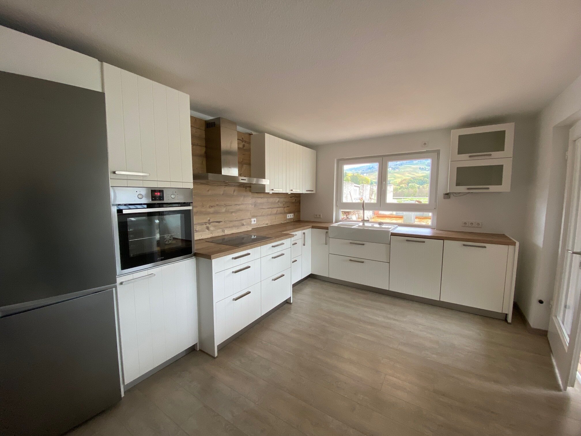 Maisonette zur Miete 1.540 € 6,5 Zimmer 205 m²<br/>Wohnfläche 1.<br/>Geschoss ab sofort<br/>Verfügbarkeit Obersasbach Sasbach 77880