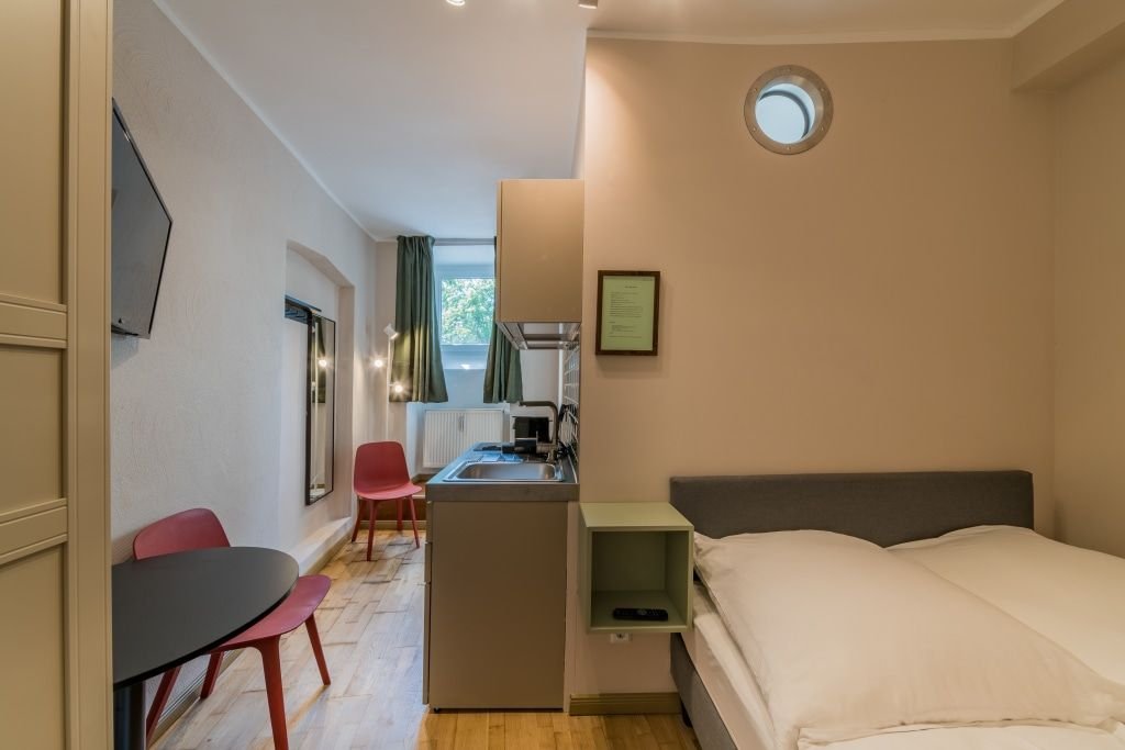 Wohnung zur Miete Wohnen auf Zeit 1.519 € 1 Zimmer 18 m²<br/>Wohnfläche 30.09.2024<br/>Verfügbarkeit Elisabethkirchstraße Mitte Berlin 10115