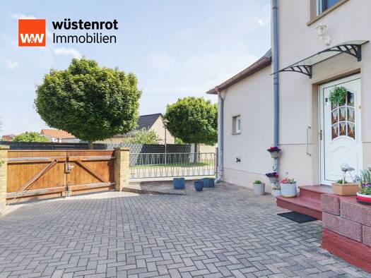 Reihenendhaus zum Kauf 279.000 € 8 Zimmer 234 m² 667 m² Grundstück Hohenmölsen 06679