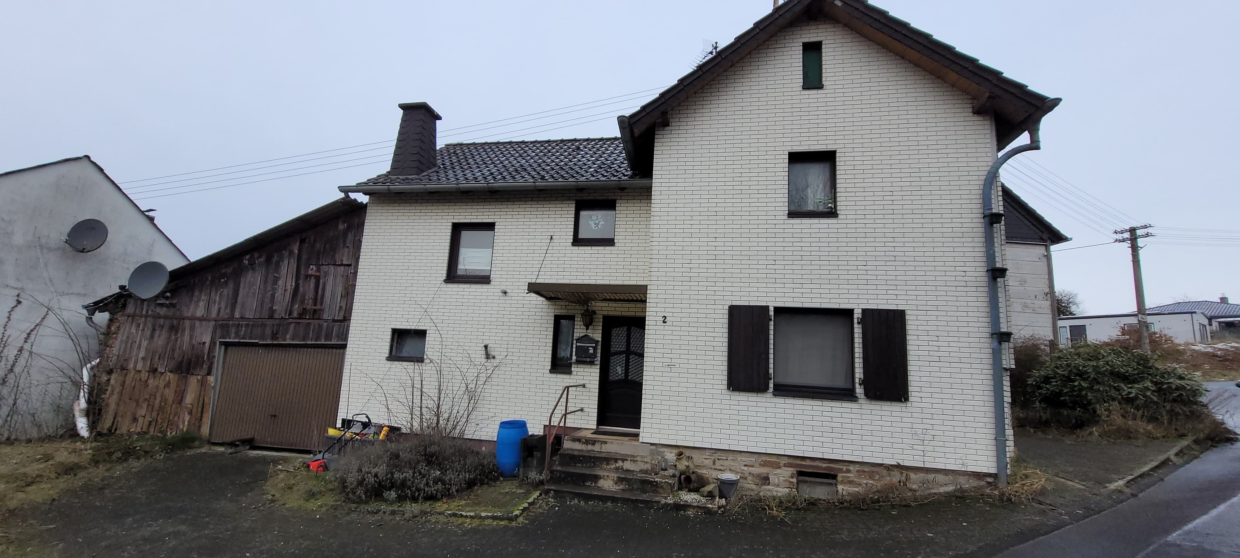 Einfamilienhaus zum Kauf provisionsfrei 100.000 € 6 Zimmer 90 m²<br/>Wohnfläche 344 m²<br/>Grundstück ab sofort<br/>Verfügbarkeit Rainweg 2 Alsen Windeck 51570