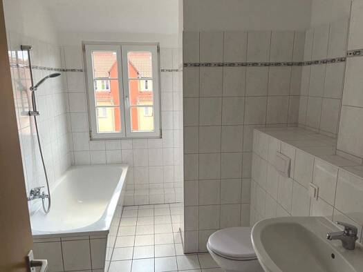 Wohnung zur Miete 301 € 34 m² 3. Geschoss frei ab sofort Teichstraße 71 Ilversgehofen Erfurt 99086