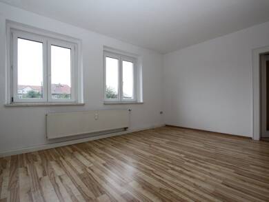 Wohnung zur Miete 319 € 3 Zimmer 65,6 m² 2. Geschoss Löbau Löbau 02708