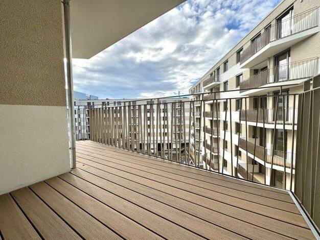 Wohnung zur Miete - Erstbezug 1.388 € 3 Zimmer 91 m² 4. Geschoss frei ab 01.01.2026 Lutherstraße 8 Neustadt-Neuschönefeld Leipzig-Neustadt-Neuschönefeld 04315