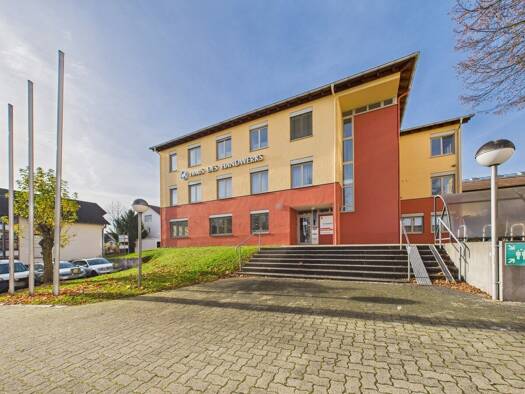 Bürofläche zur Miete 1.390 € 6 Zimmer 158 m² Bürofläche Rottweil 78628