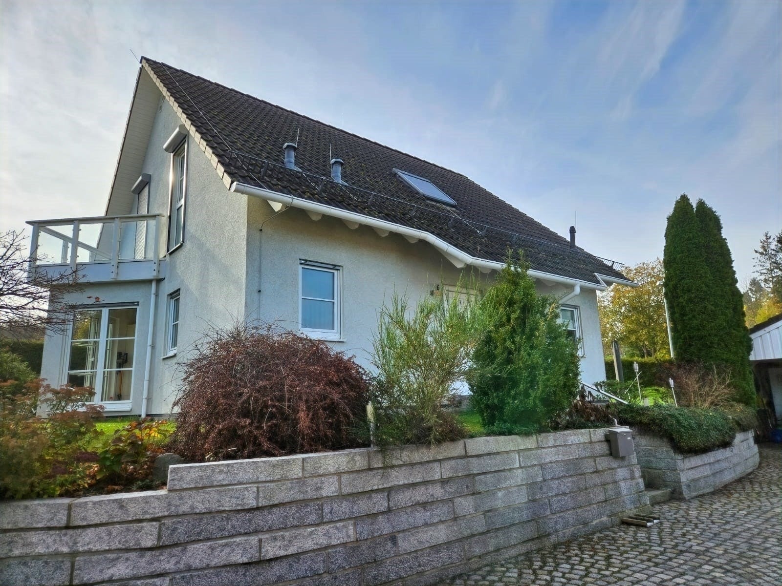 Einfamilienhaus zum Kauf 350.000 € 4 Zimmer 121 m²<br/>Wohnfläche 920 m²<br/>Grundstück Hofer Vorstadt Plauen 08527