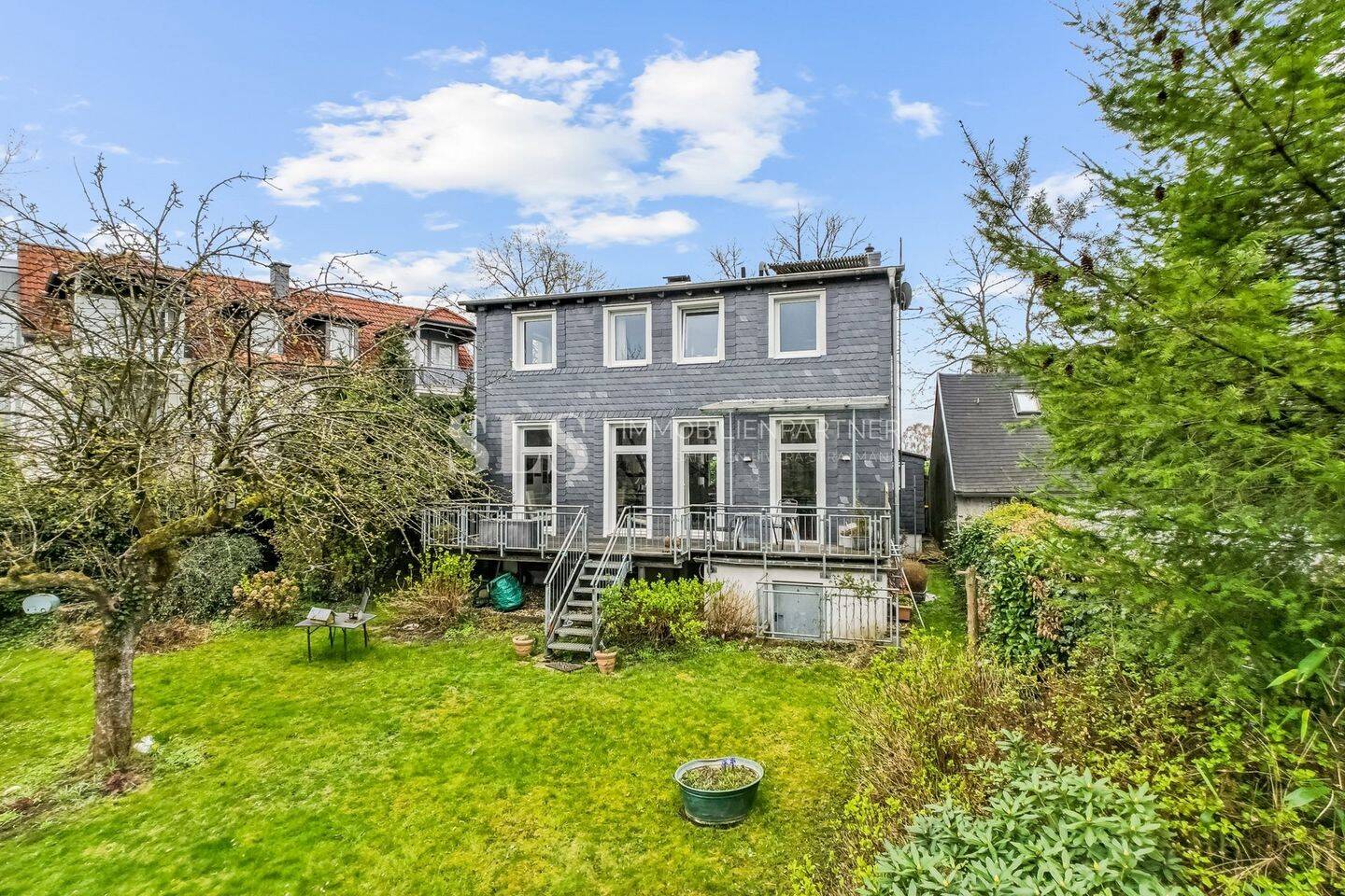 House, 150 m²
