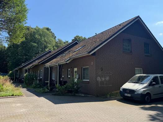 Reihenmittelhaus zum Kauf provisionsfrei 219.000 € 5 Zimmer 84,6 m² 203,6 m² Grundstück Basbeck Hemmoor 21745