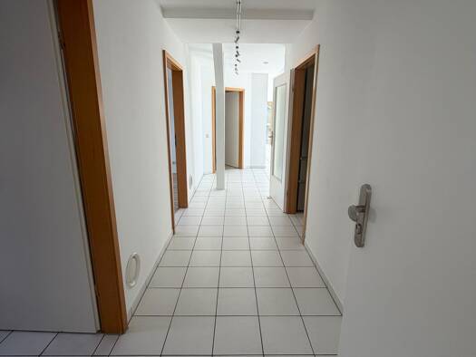 Wohnung zur Miete 1.510 € 3,5 Zimmer 92 m² Geschoss 3/3 frei ab sofort Sauerlach Sauerlach 82054