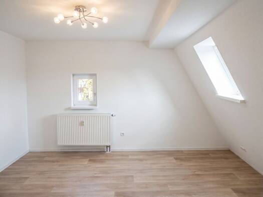 Maisonette zur Miete 1.250 € 5 Zimmer 112 m² Geschoss 2/3 frei ab 01.09.2026 Königstraße 15 Innenstadt Fürth 90762