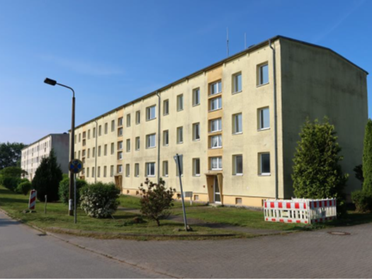 Mehrfamilienhaus zum Kauf provisionsfrei 240.000 € 1.072 m² 1.770 m² Grundstück Maltzien 1 a- c Maltzien Garz/Rügen 18574