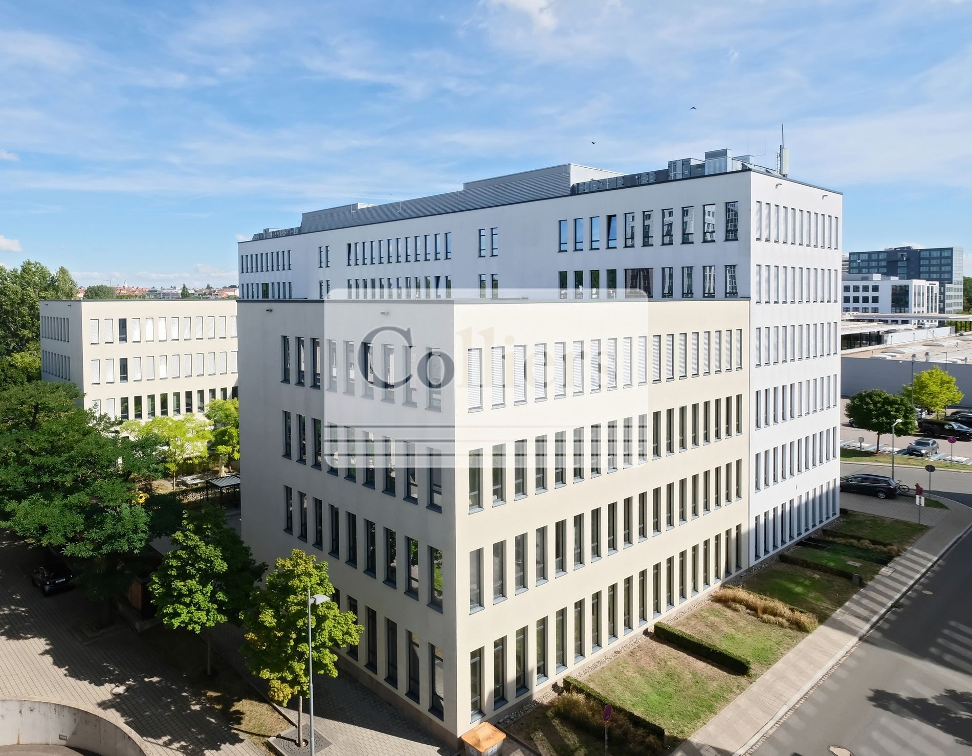 Bürofläche zur Miete 14,90 € 550 m²<br/>Bürofläche ab 550 m²<br/>Teilbarkeit Tullnau Nürnberg 90402