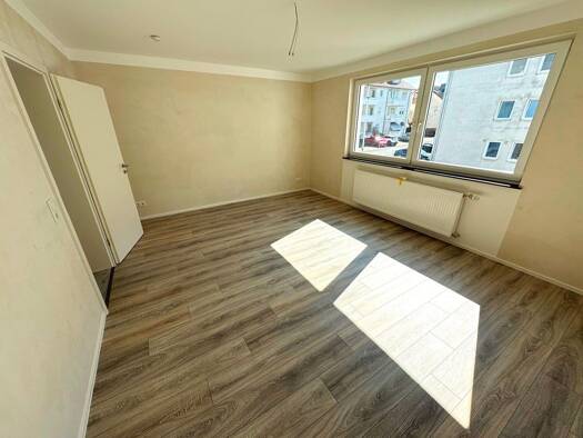 Wohnung zur Miete 400 € 1,5 Zimmer 39 m² 1. Geschoss Klingenberg Klingenberg a. Main 63911