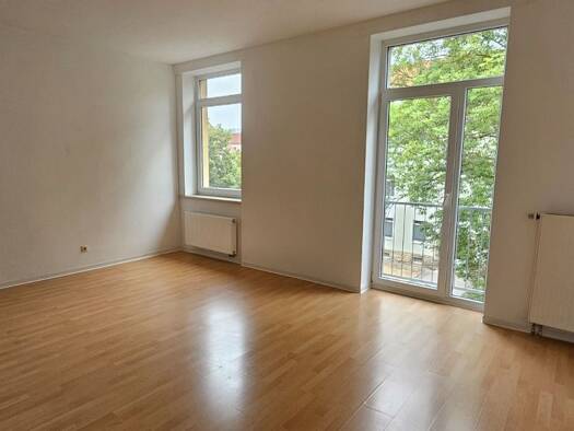 Wohnung zur Miete 220 € 1 Zimmer 31,5 m² 3. Geschoss frei ab 01.09.2026 Ernst-Thälmann-Straße 50 Eisenach Eisenach 99817