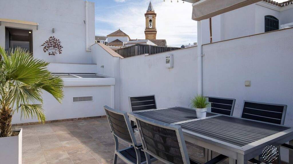Reihenmittelhaus zum Kauf provisionsfrei 899.000 € 5 Zimmer 152 m² 79 m² Grundstück Estepona 29680