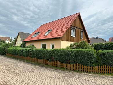 Mehrfamilienhaus zum Kauf 449.970 € 6 Zimmer 140 m² 359 m² Grundstück Stadtgebiet West Neubrandenburg 17033