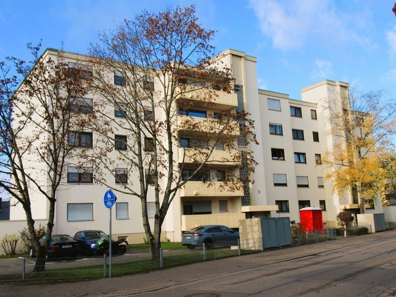 Wohnung zum Kauf 199.500 € 3 Zimmer 79 m²<br/>Wohnfläche 3.<br/>Geschoss Hockenheim 68766