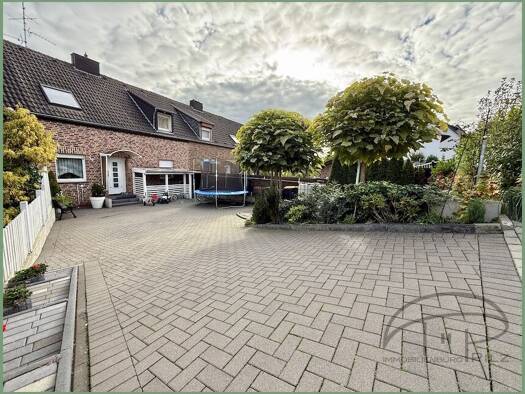 Einfamilienhaus zum Kauf 299.000 € 5 Zimmer 93 m² 320 m² Grundstück Gohr Dormagen 41542