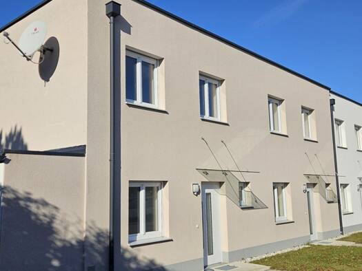 Reihenmittelhaus zum Kauf - Erstbezug 329.360 € 4 Zimmer 115,9 m² Ybbs an der Donau 3370