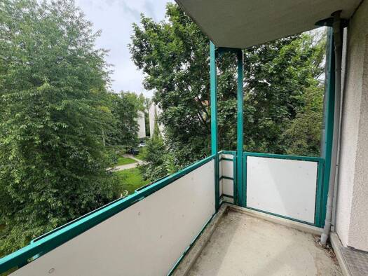 Wohnung zur Miete 599 € 4 Zimmer 75 m² 2. Geschoss frei ab sofort Scheffelstraße 61 Eckersbach Zwickau 08066