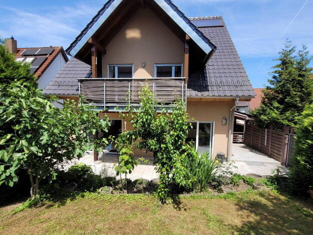 Mehrfamilienhaus zum Kauf provisionsfrei 990.000 € 7 Zimmer 291 m² 356 m² Grundstück Scharnhausen Ostfildern 73760