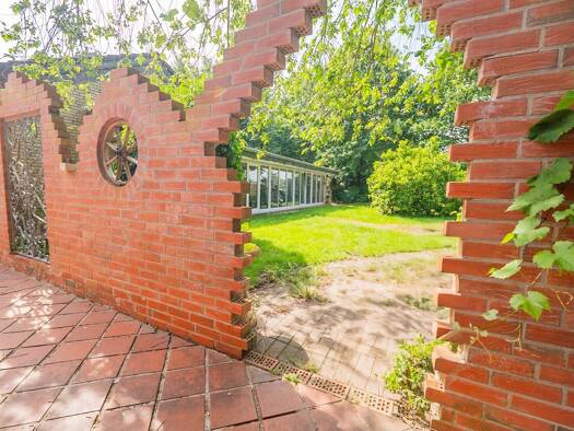 Mehrfamilienhaus zum Kauf provisionsfrei 328.000 € 17 Zimmer 530 m² 24.078 m² Grundstück Odisheim 21775