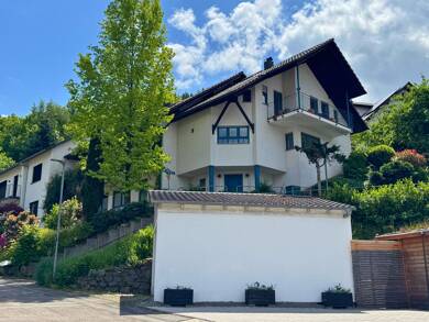 Einfamilienhaus zum Kauf 499.000 € 11 Zimmer 262 m² 636 m² Grundstück frei ab sofort Hausach 77756